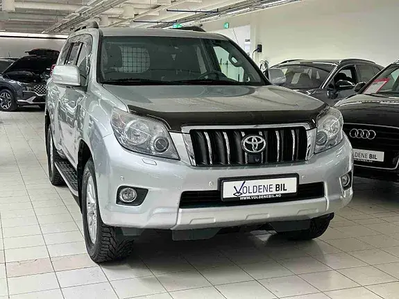 Toyota Land Cruiser 2013 photo 3