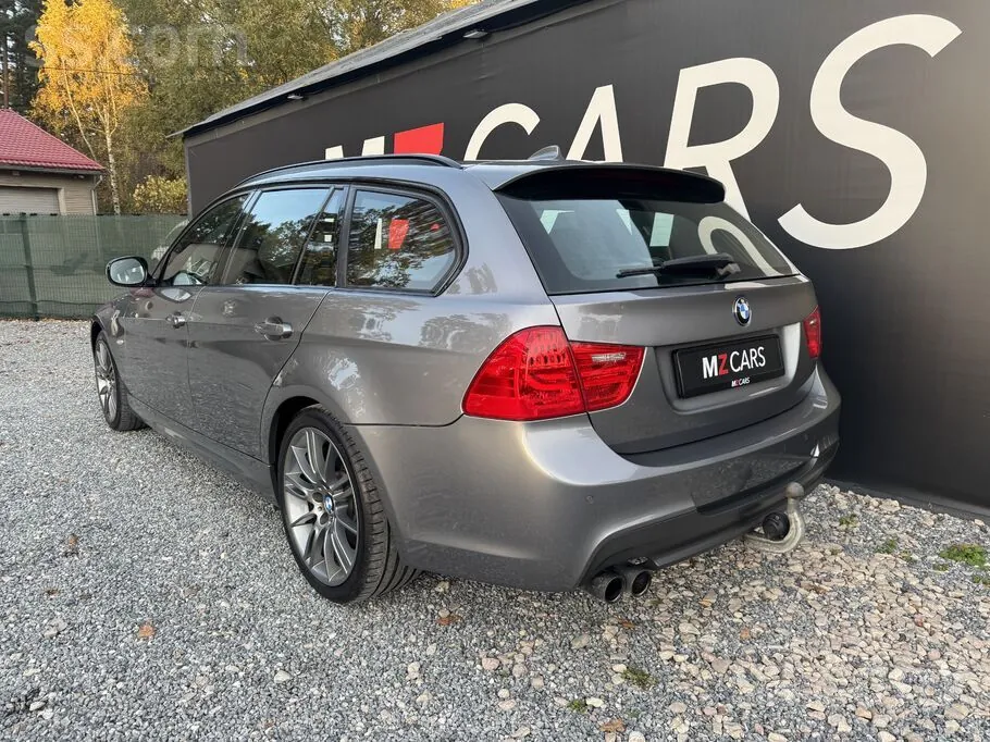 BMW 330D 2012 photo 3