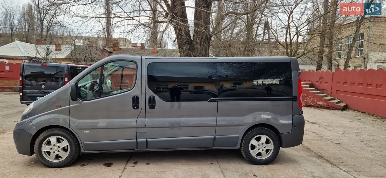 Opel Vivaro 2013 photo 5