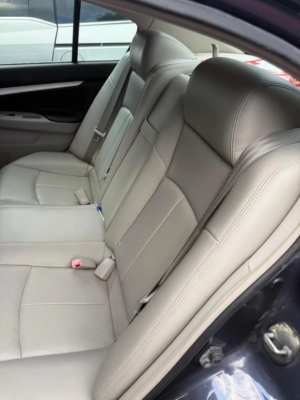 Infiniti G37X 2009 photo 5