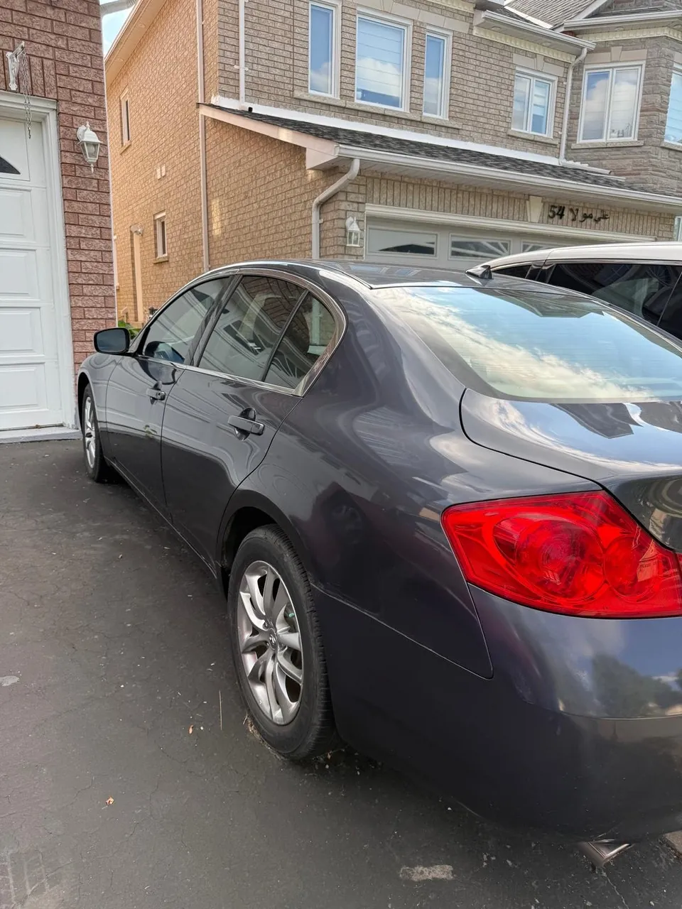 Infiniti G37X 2009 photo 2
