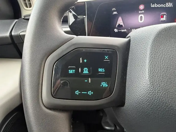 Ford Explorer 2026 photo 5