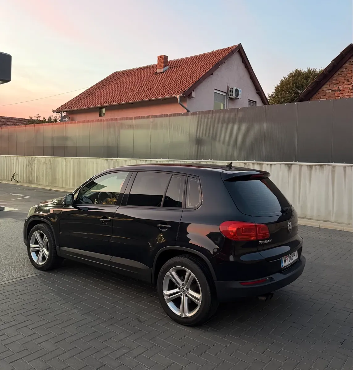 Volkswagen Tiguan 2014 photo 2