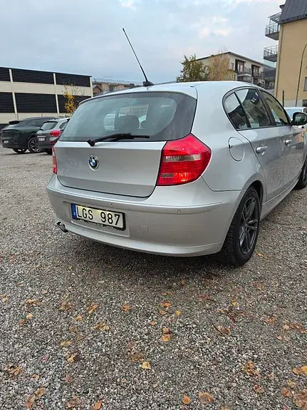 BMW 118D 2011 photo 5