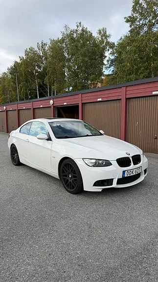 BMW 325I