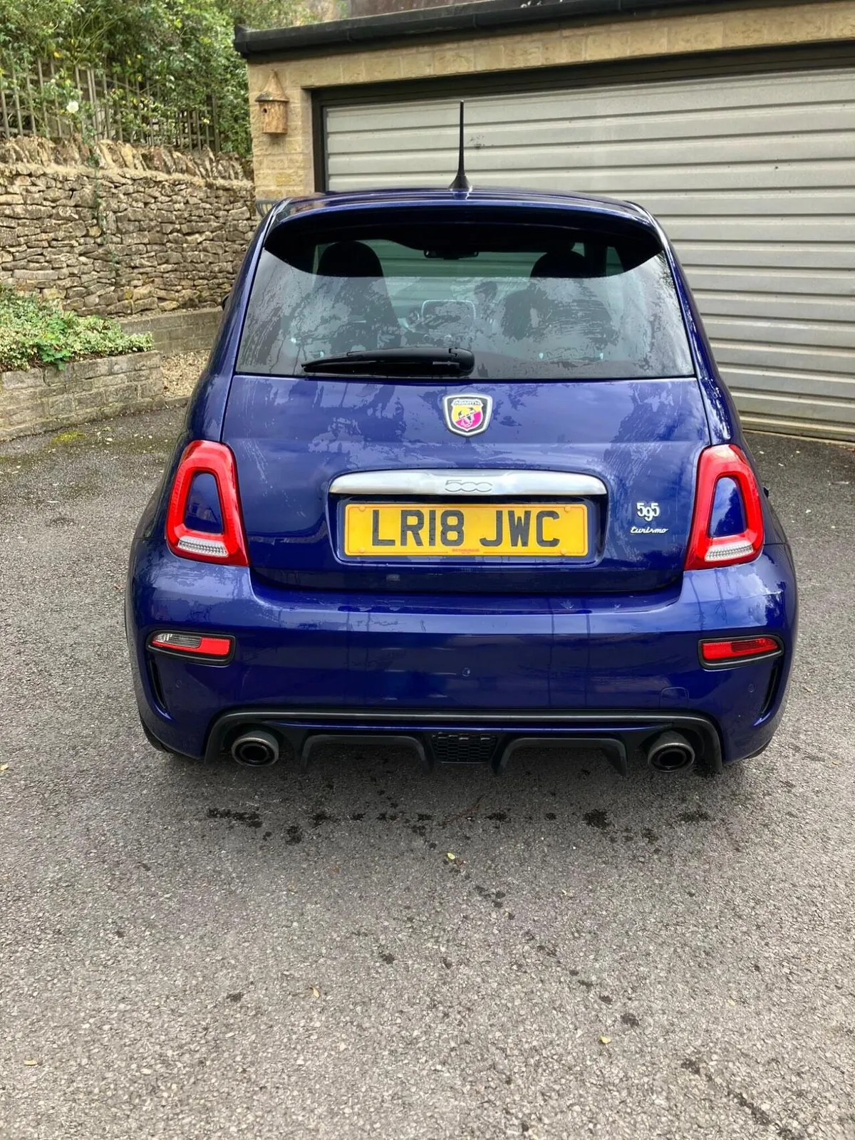 Abarth 595 2018 photo 2