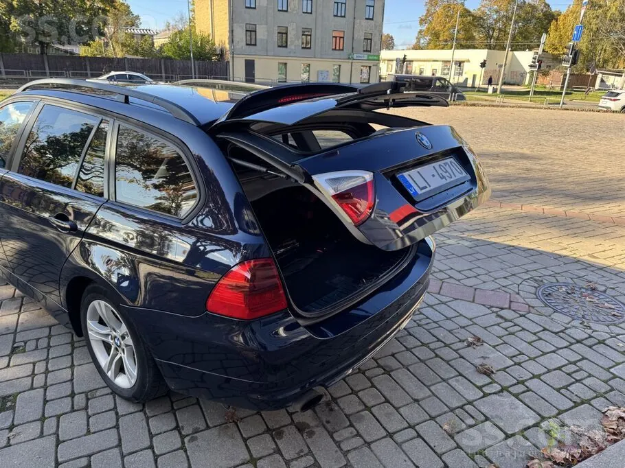 BMW 318 2008 photo 5