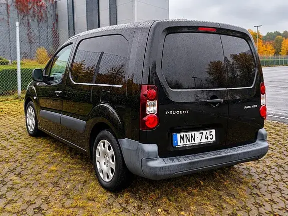 Peugeot Partner 2013 photo 2
