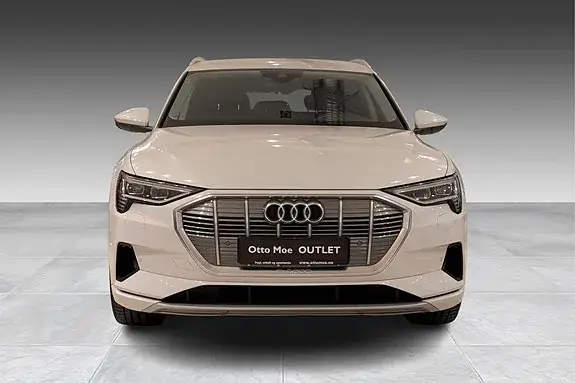 Audi E-Tron 2020 photo 2