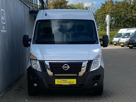Nissan Interstar 2024 photo 4