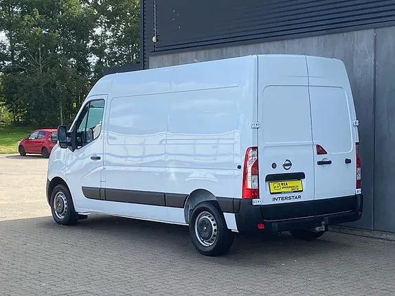 Nissan Interstar 2024 photo 3