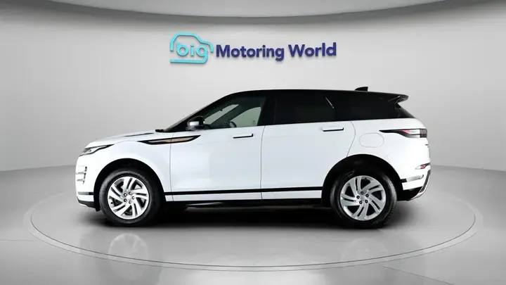 Land Rover Range Rover Evoque 2023 photo 5