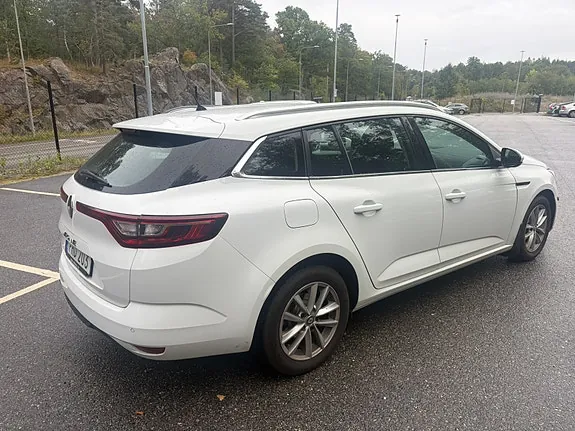 Renault Megane Iv 2017 photo 4