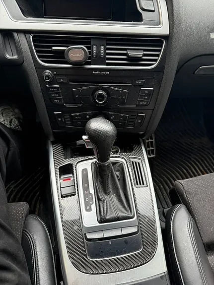 Audi A5 2011 photo 4