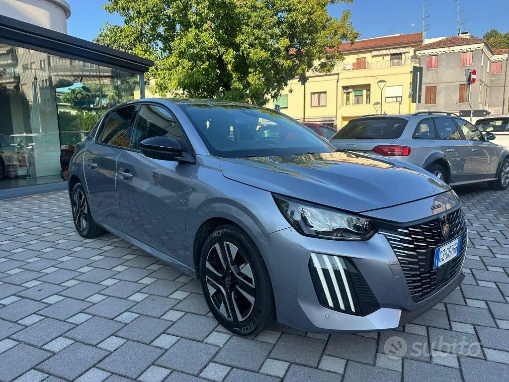 Peugeot 208 2025 photo 5