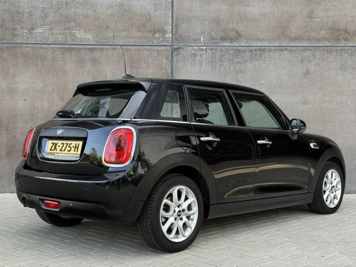Mini One 2019 photo 3
