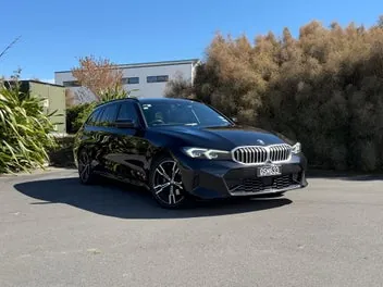 BMW 320D 2023 photo 2