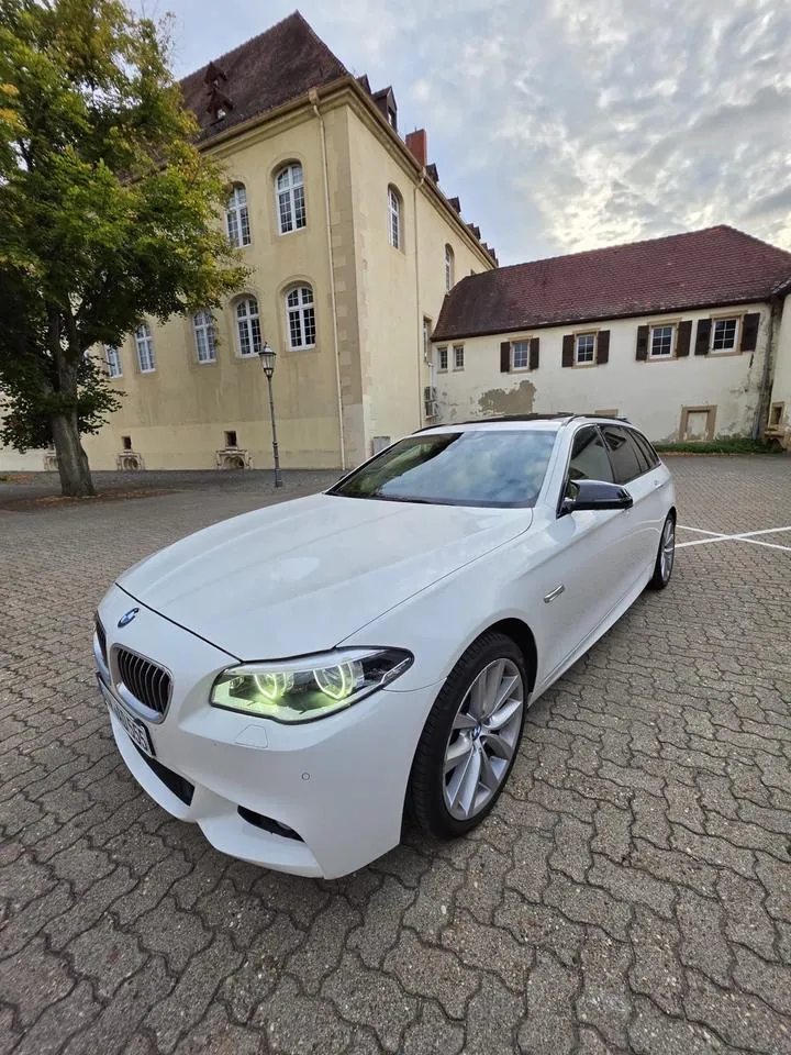 BMW F11