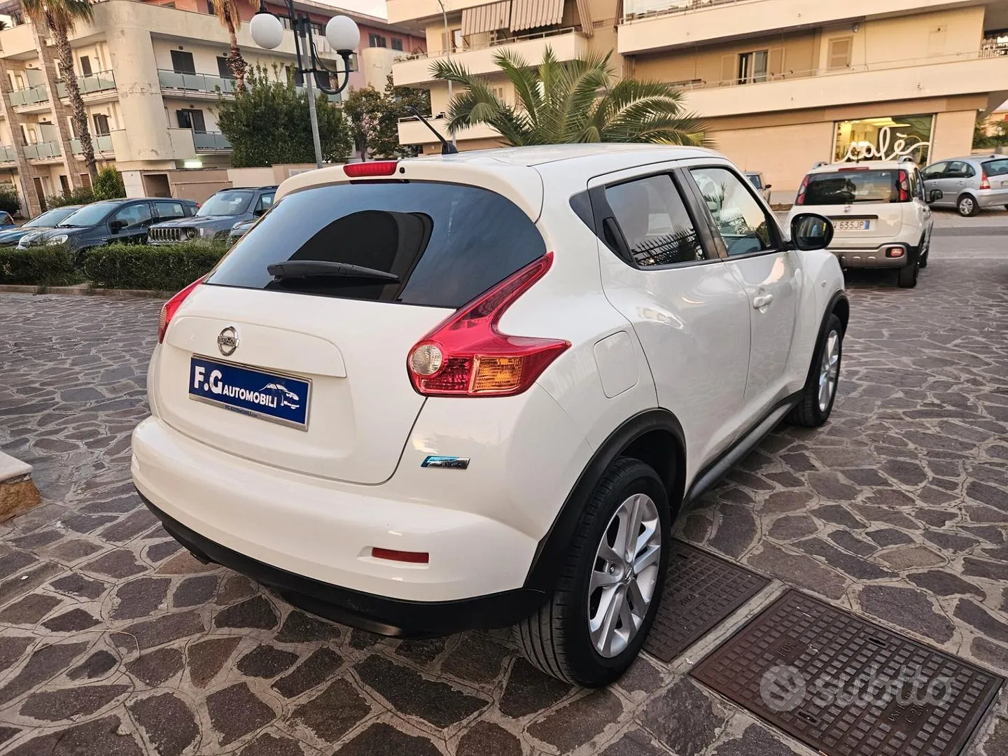 Nissan Juke 2012 photo 5
