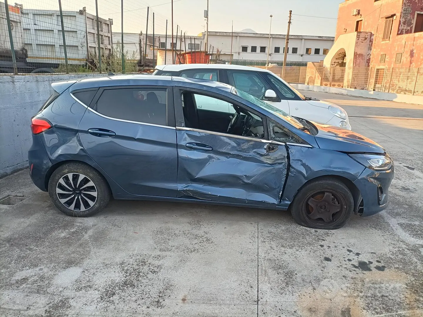 Ford Fiesta 2023 photo 3