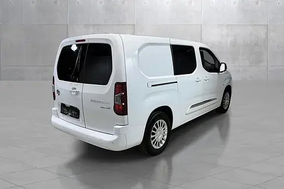 Toyota Proace City 2023 photo 3