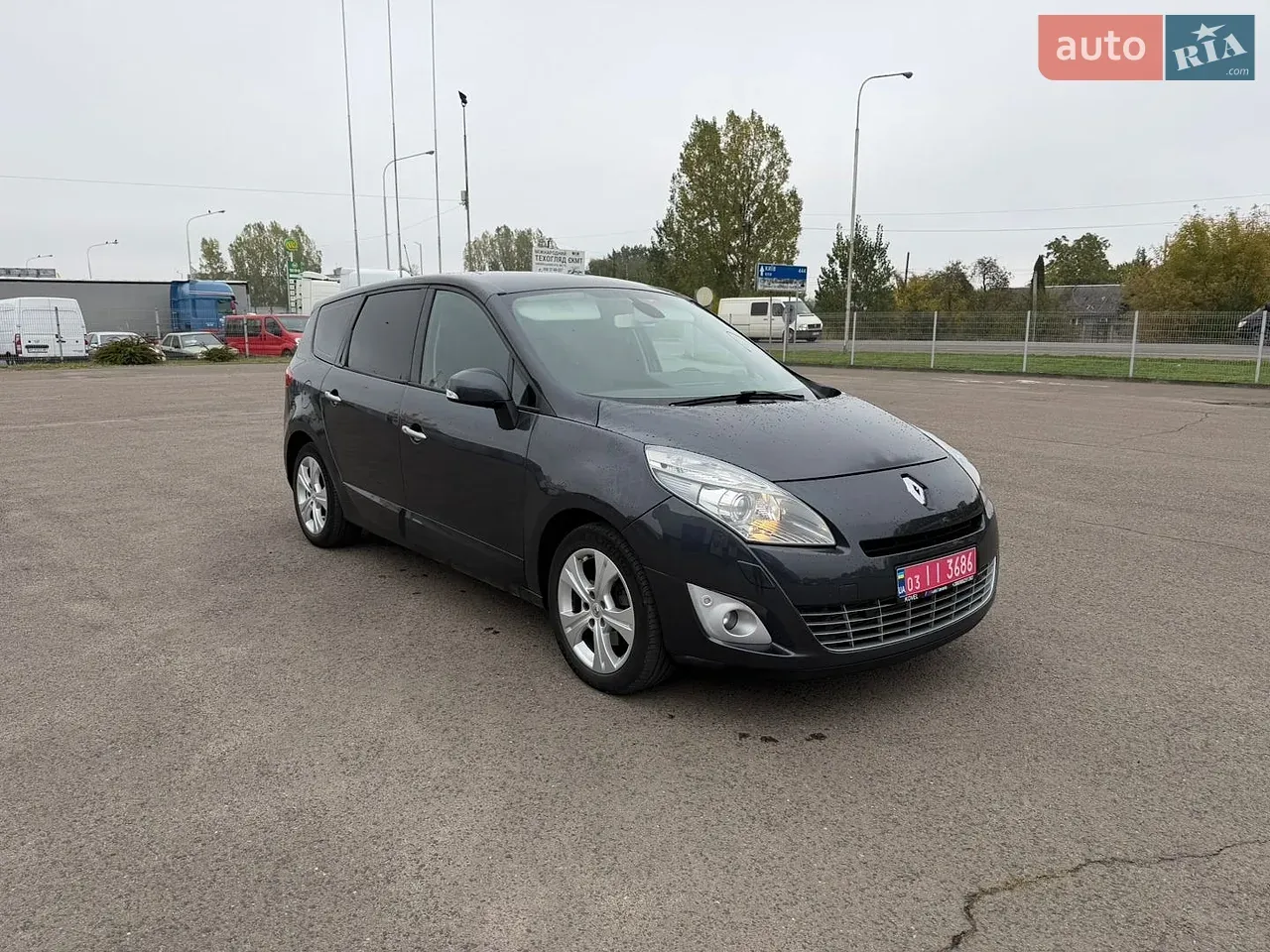 Renault Grand Scenic 2010 photo 3