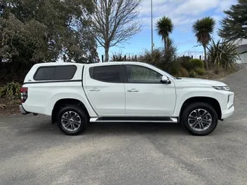 Mitsubishi Triton 2022 photo 5