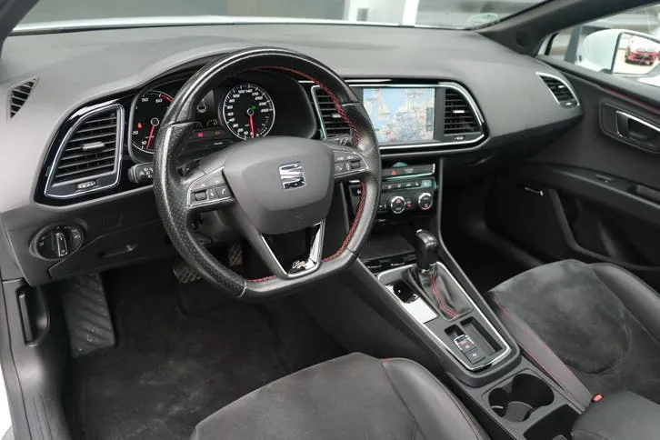 Seat Leon 2017 photo 3