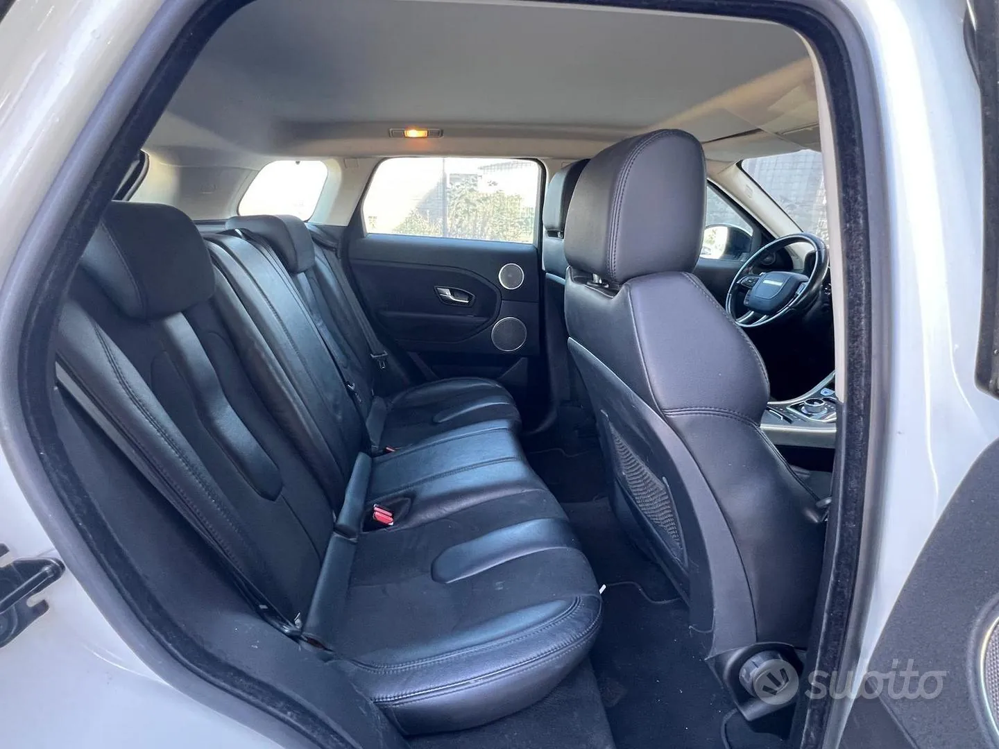 Land Rover Evoque 2015 photo 5