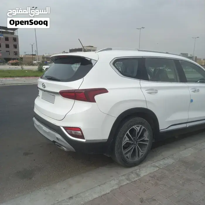Hyundai Santa Fe 2020 photo 3