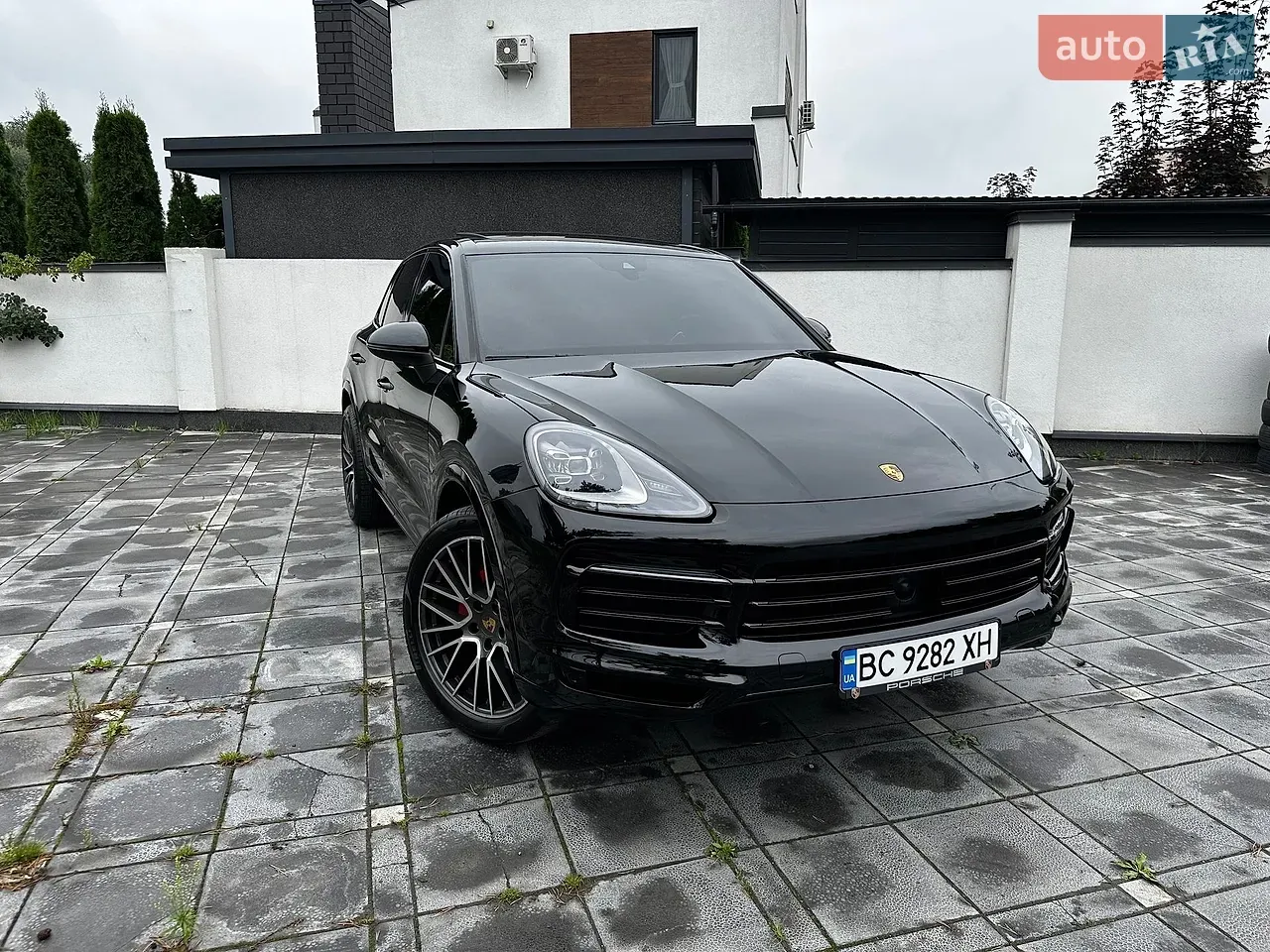 Porsche Cayenne 2019 photo 2