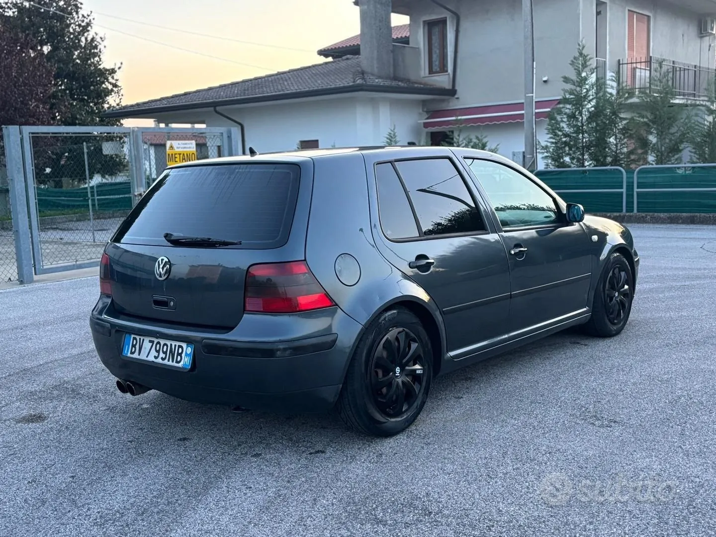 Volkswagen Golf 2001 photo 4