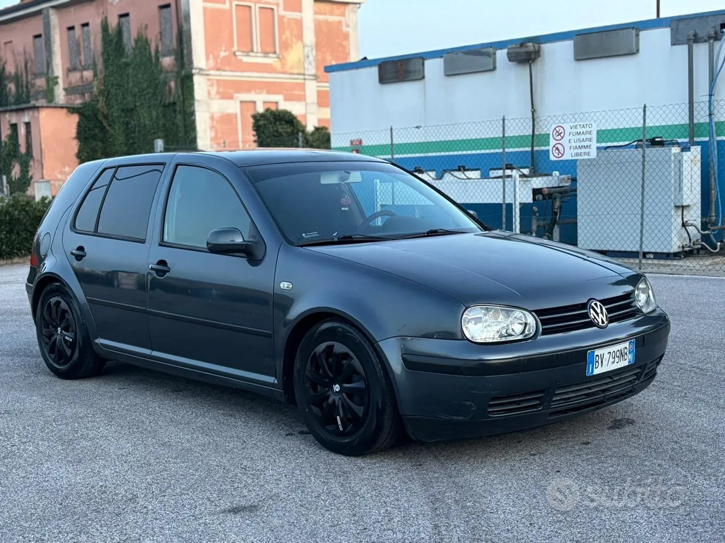 Volkswagen Golf 2001 photo 3
