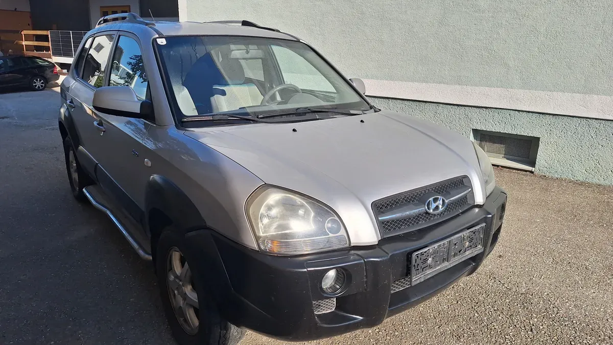 Hyundai Tucson 2005 photo 3