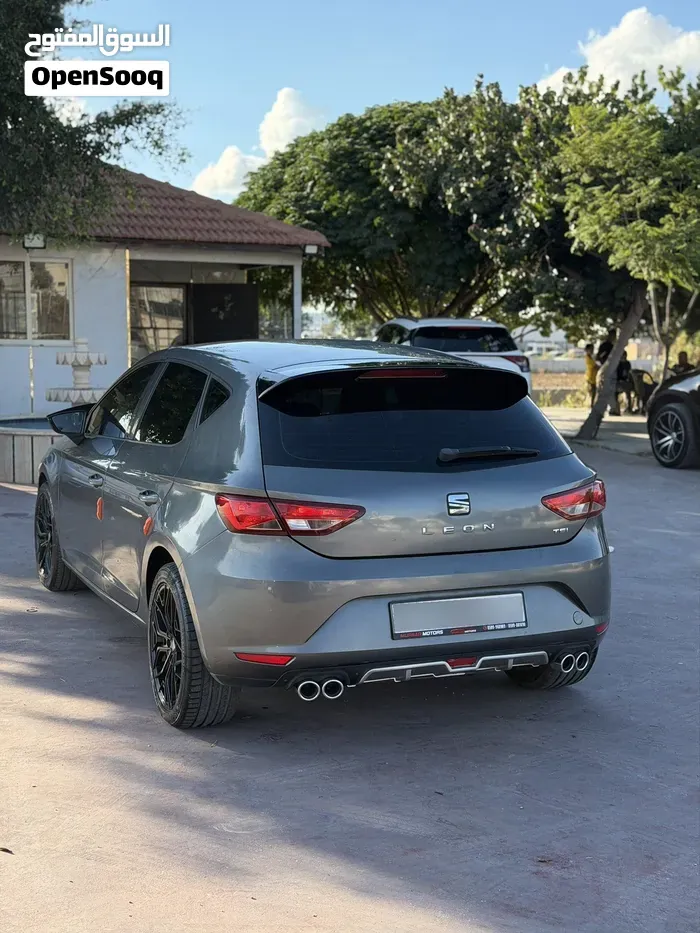 Seat Leon 2015 photo 2