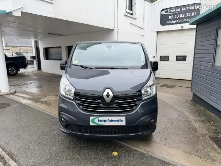 Renault Trafic 2018 photo 5