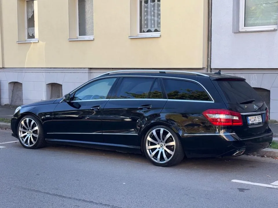 Mercedes-Benz E 220 Cdi
