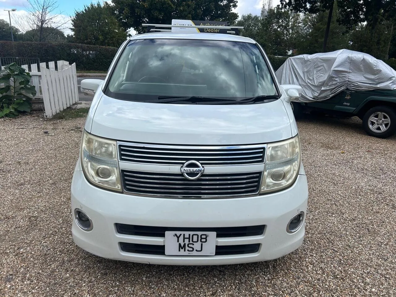 Nissan Elgrand 2021 photo 3