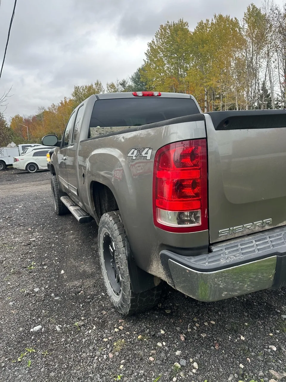GMC Sierra 1500 2013 photo 4