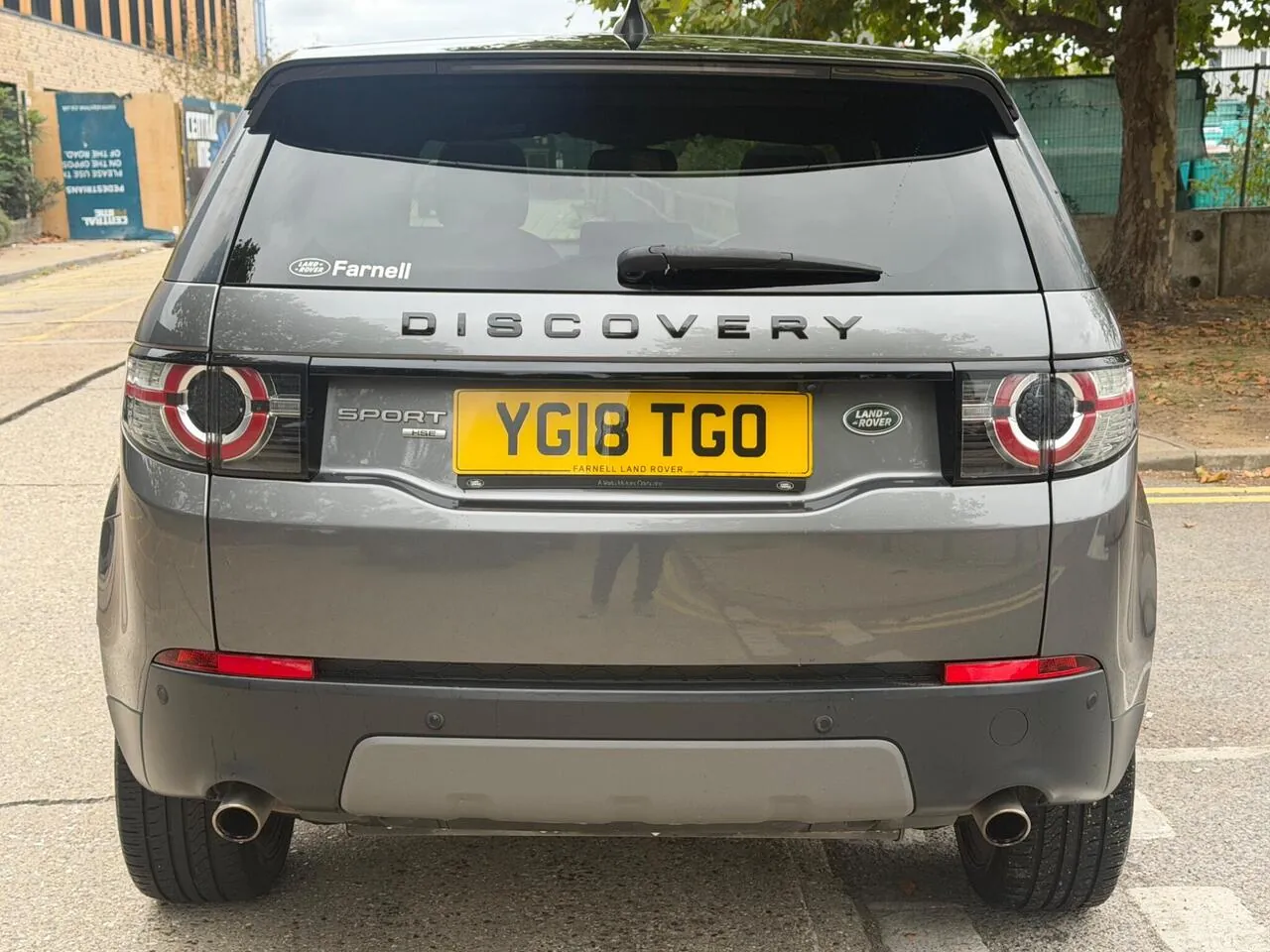 Land Rover Discovery Sport 2018 photo 2