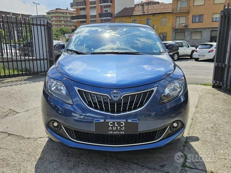 Lancia Ypsilon 2023 photo 2