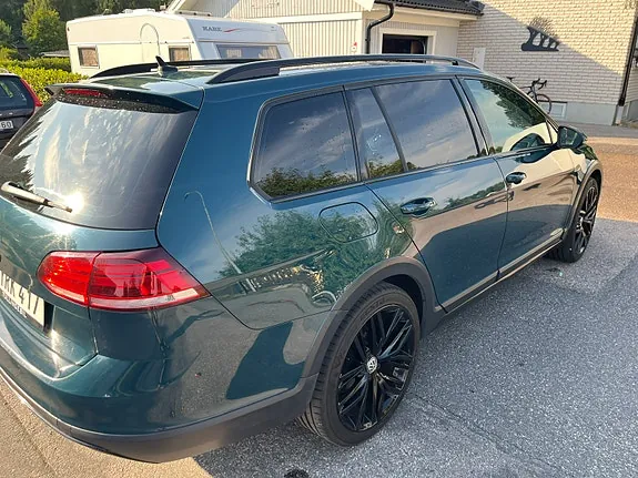 Volkswagen Golf Alltrack 2018 photo 3