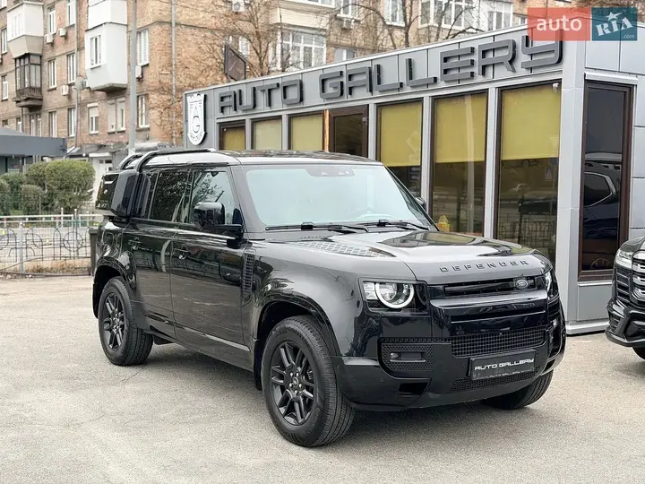 Land Rover Defender