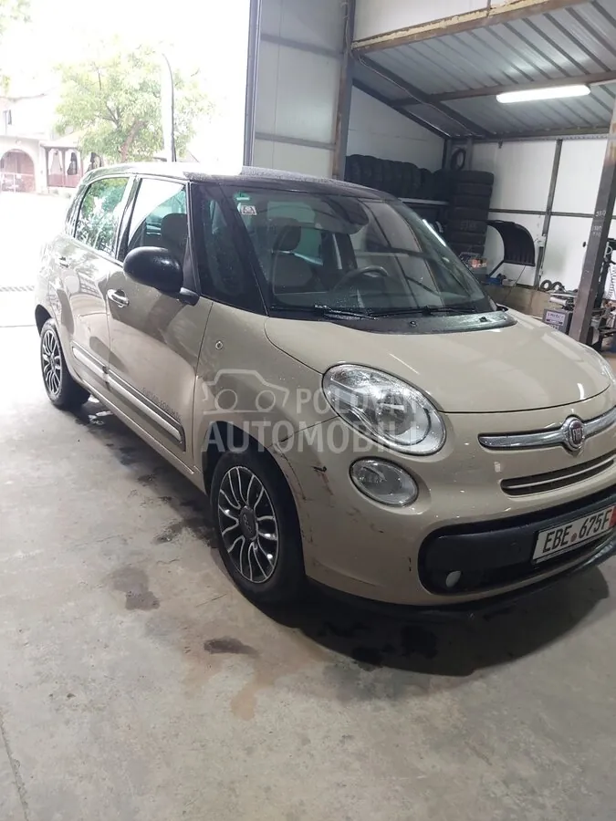 Fiat 500L 2014 photo 2