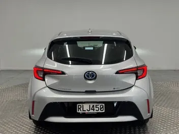 Toyota Corolla 2025 photo 5