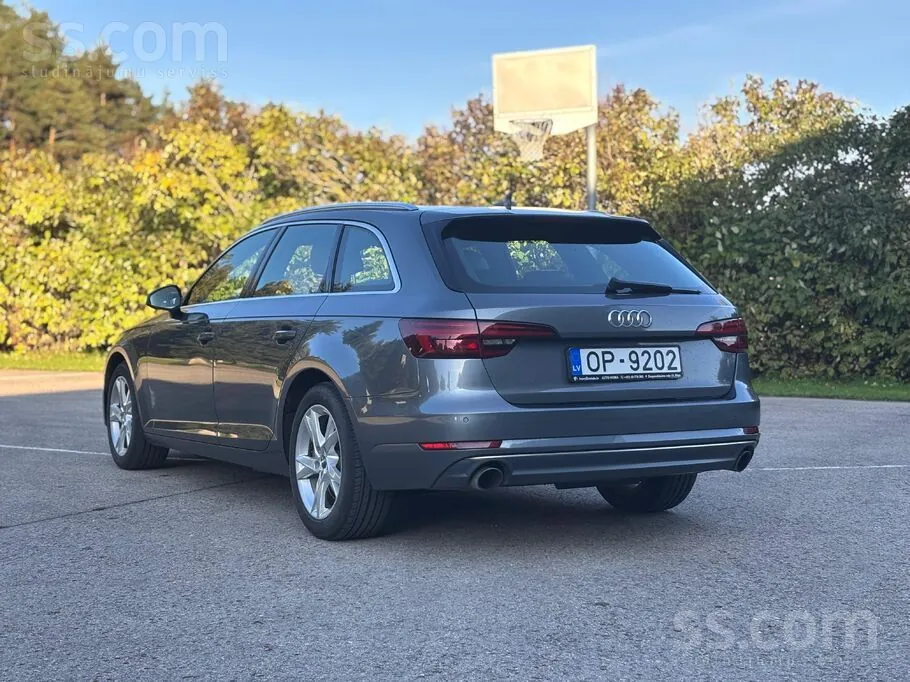 Audi A4 2018 photo 4