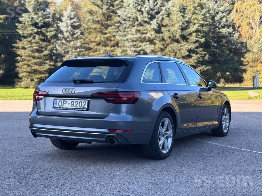 Audi A4 2018 photo 3