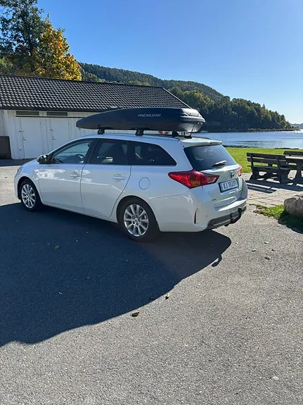 Toyota Auris 2014 photo 4