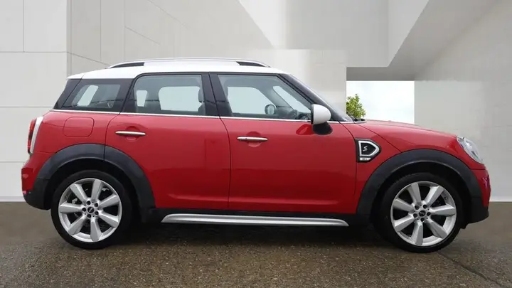 Mini Countryman 2018 photo 2