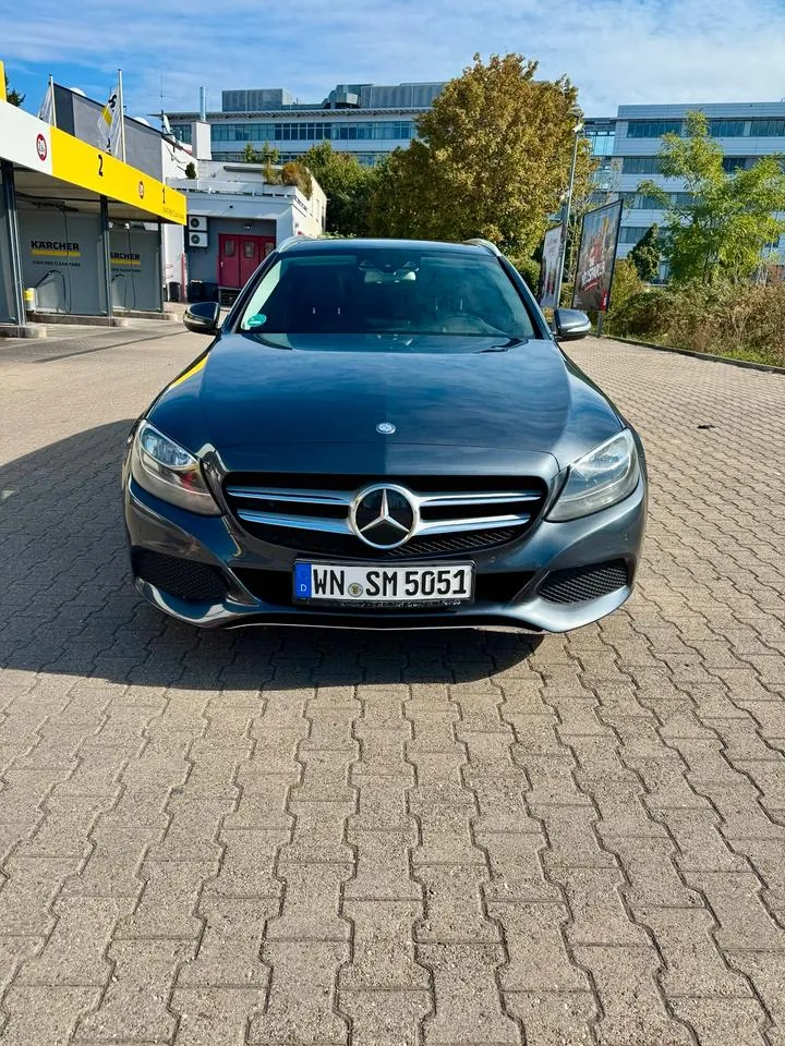 Mercedes-Benz W205